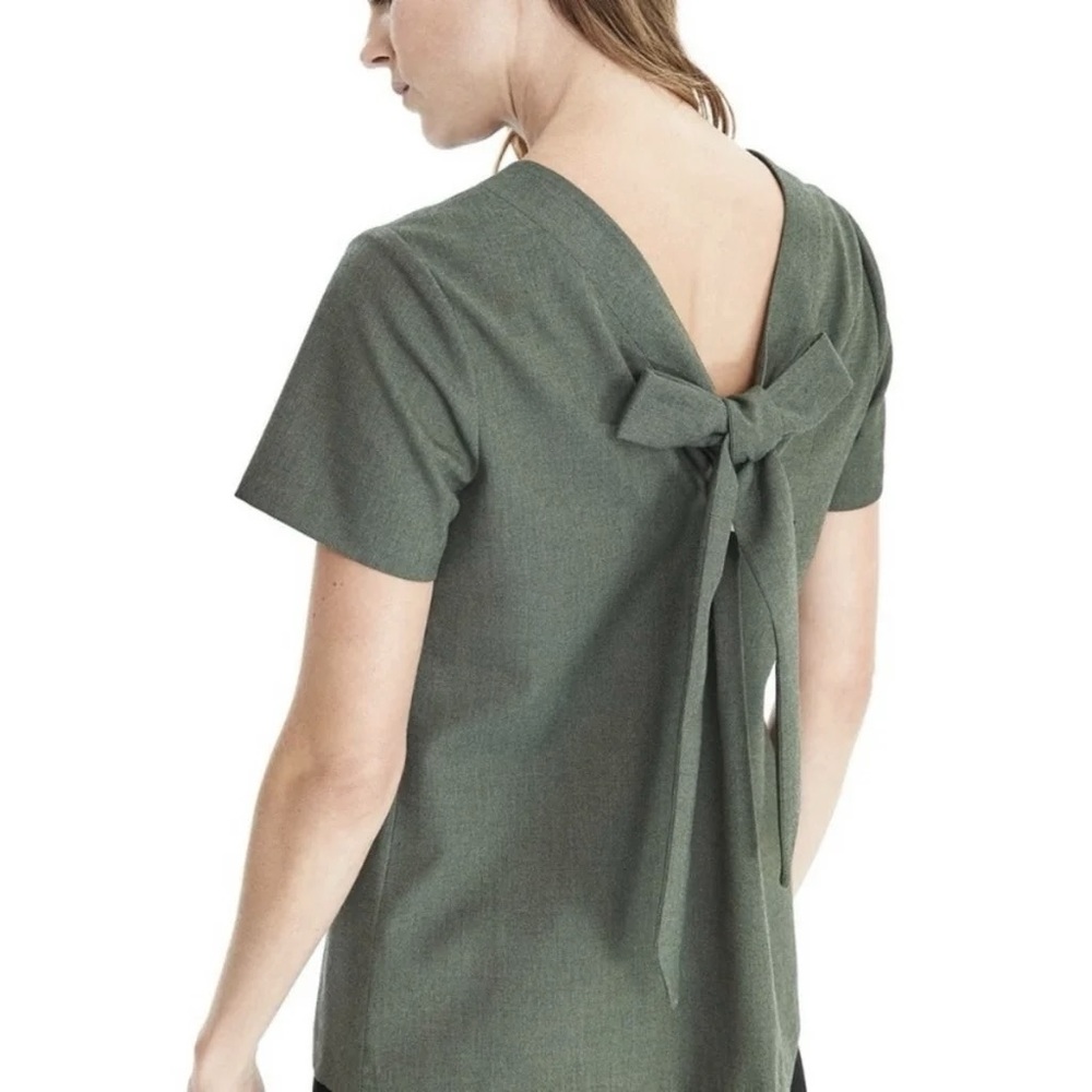 Banana Republic Short Sleeve Bow Back Top